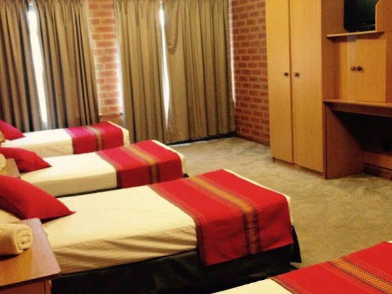 Pooraka Motor Inn Exteriér fotografie